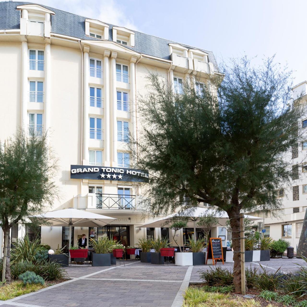 Grand Tonic Hotel & Spa Nuxe Biarritz Exterior foto